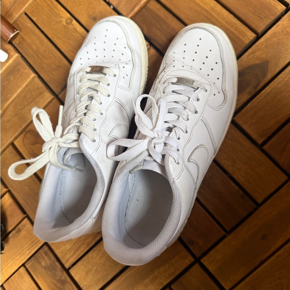 Nike Air Force 1 Sneakers